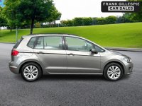 VOLKSWAGEN GOLF SV