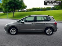 VOLKSWAGEN GOLF SV