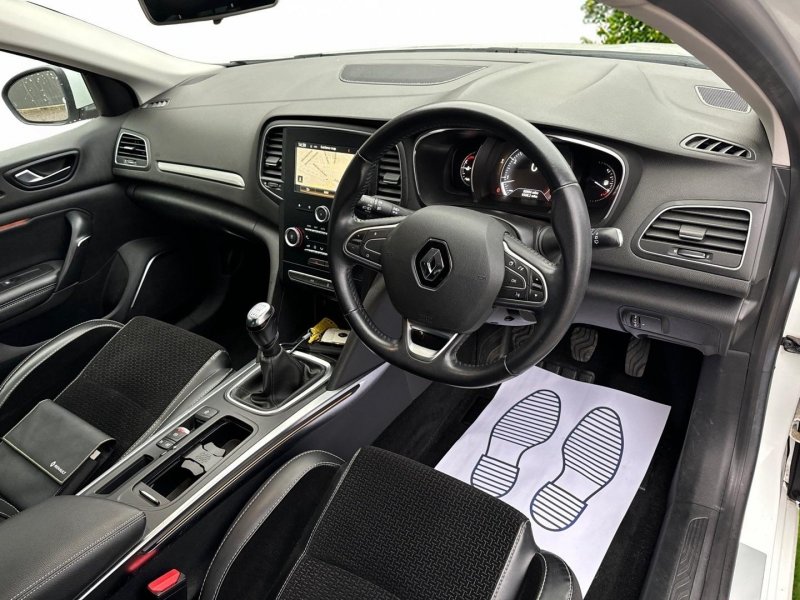 RENAULT MEGANE