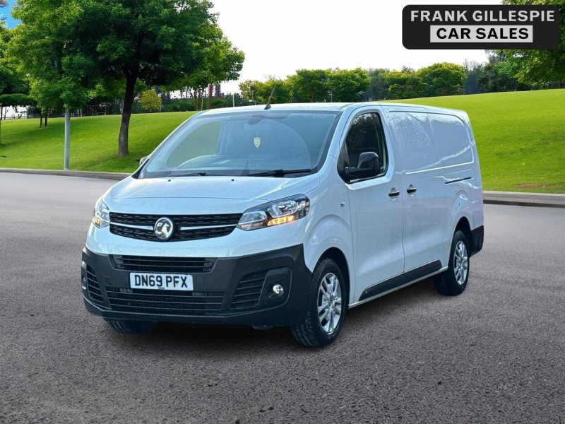 VAUXHALL VIVARO