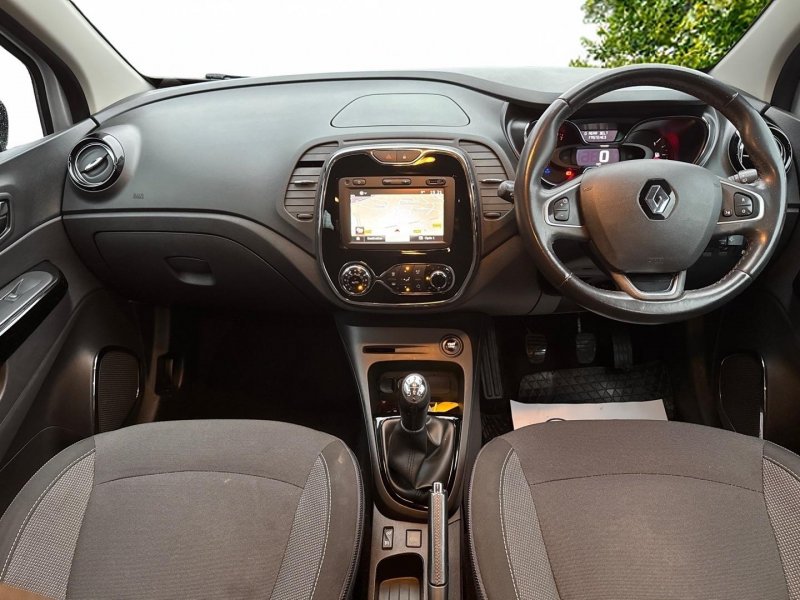 RENAULT CAPTUR