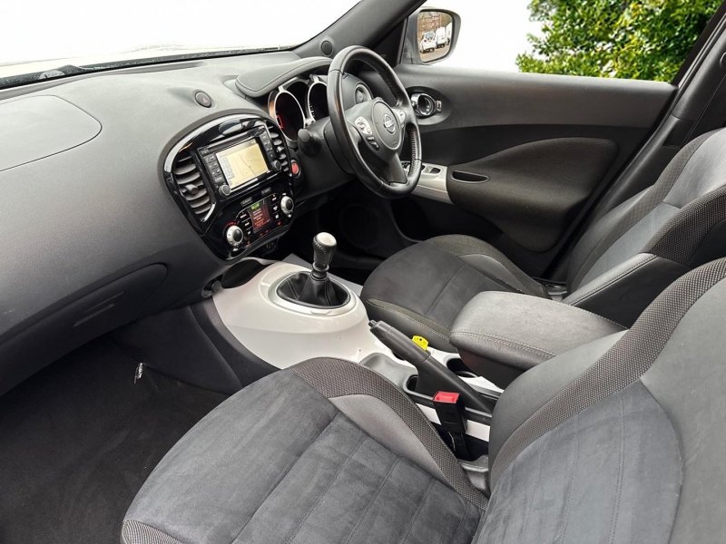 NISSAN JUKE