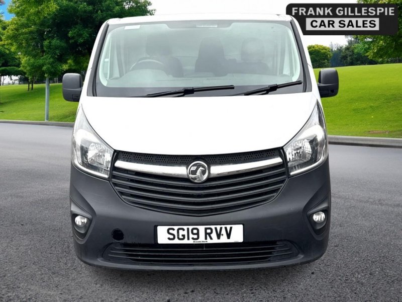 VAUXHALL VIVARO