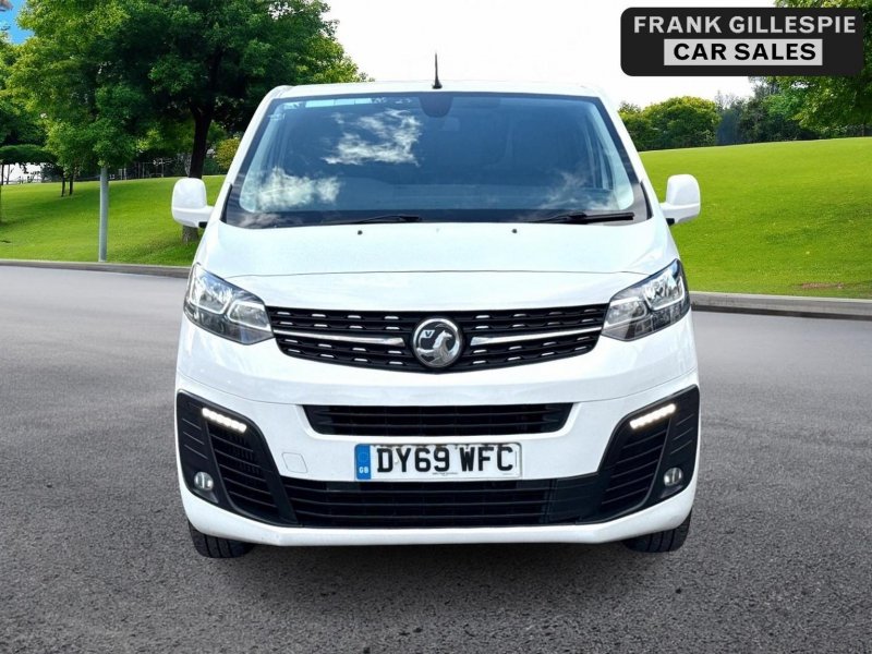 VAUXHALL VIVARO
