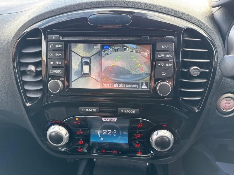 NISSAN JUKE
