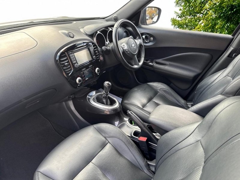 NISSAN JUKE