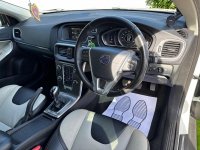 VOLVO V40 CROSS COUNTRY